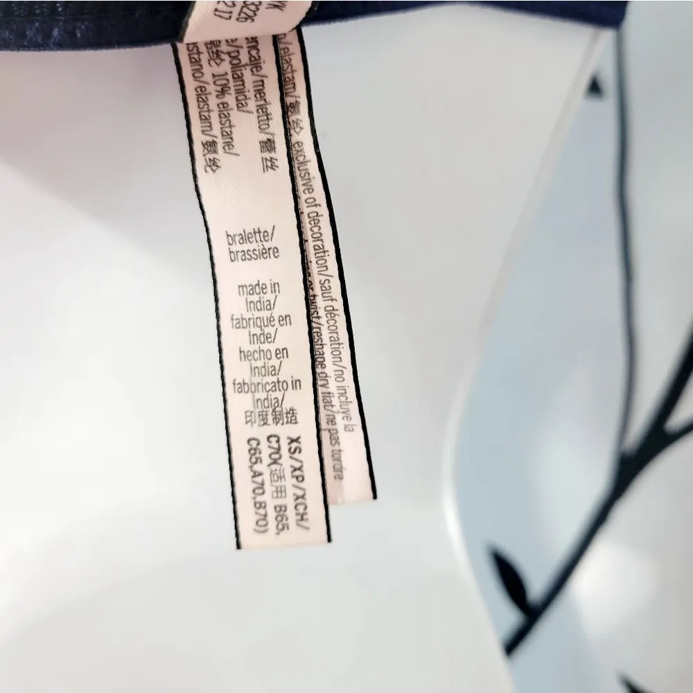 Victoria's Secret discontinued two-tone blue lace unlined bralette size xs - Image 7