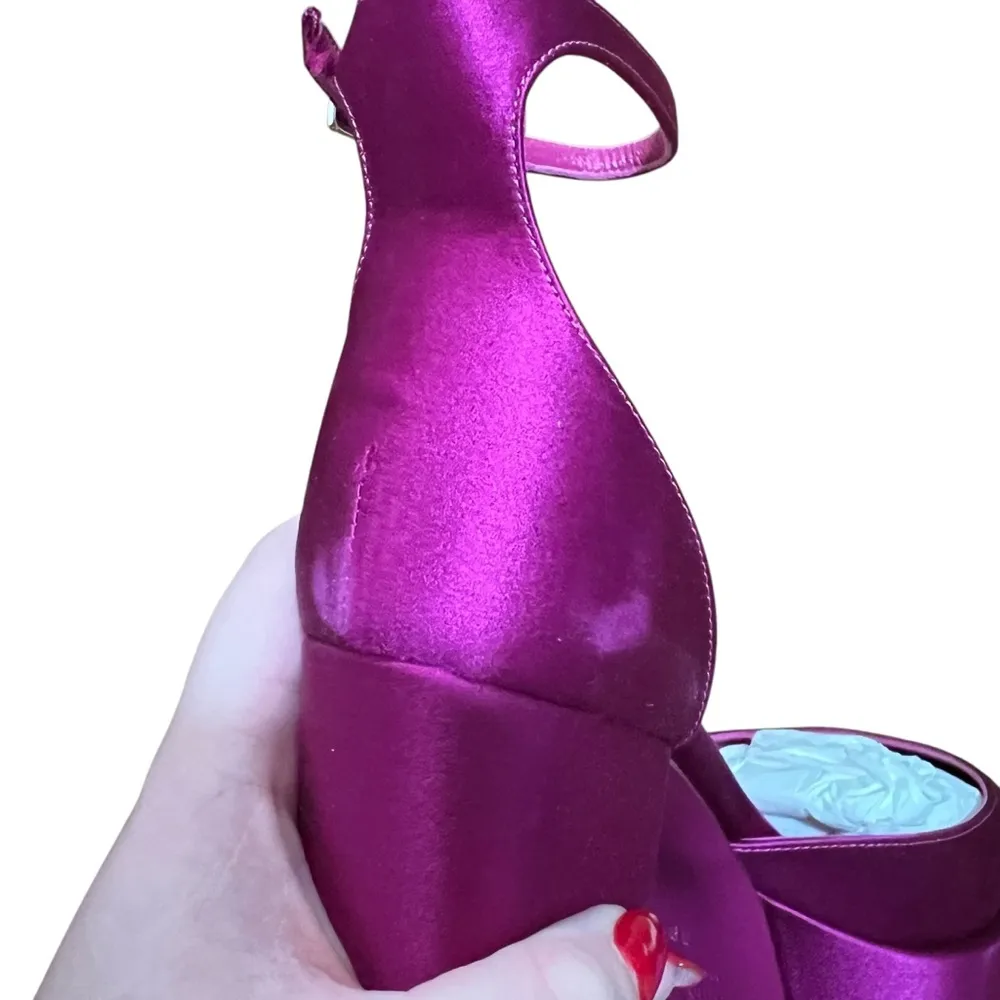 NEW NIB Paris Texas Dalilah Satin Platform Pumps In Fuchsia - Image 8