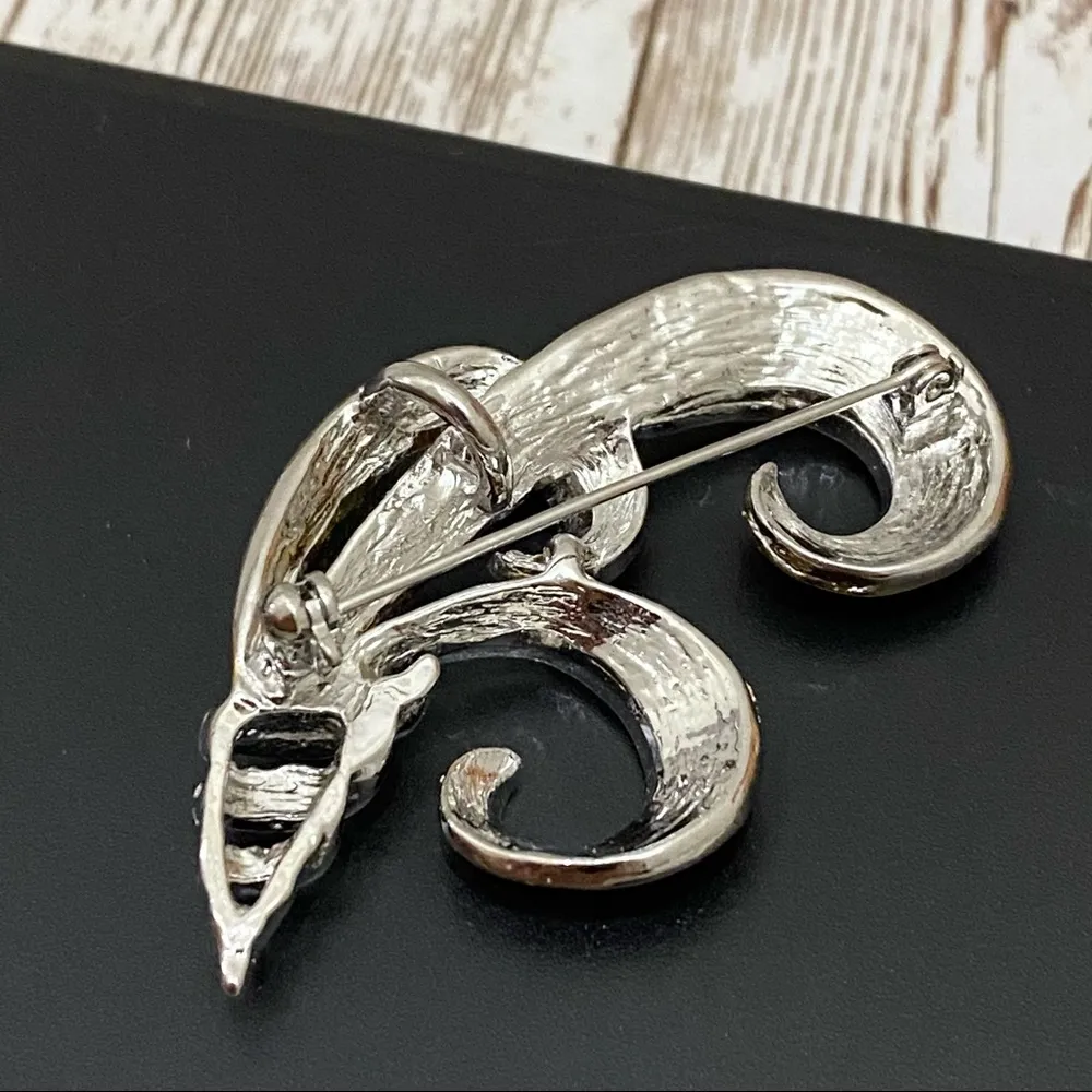 Vintage Unsigned Florentine Swirl 2 - Image 4