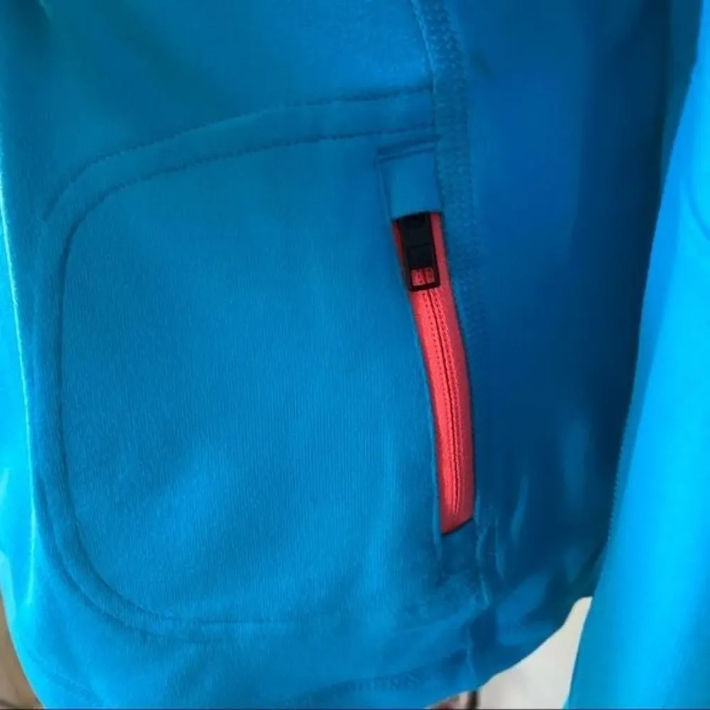 Reebok  Active wear Pullover 1/4 Zip - Image 12