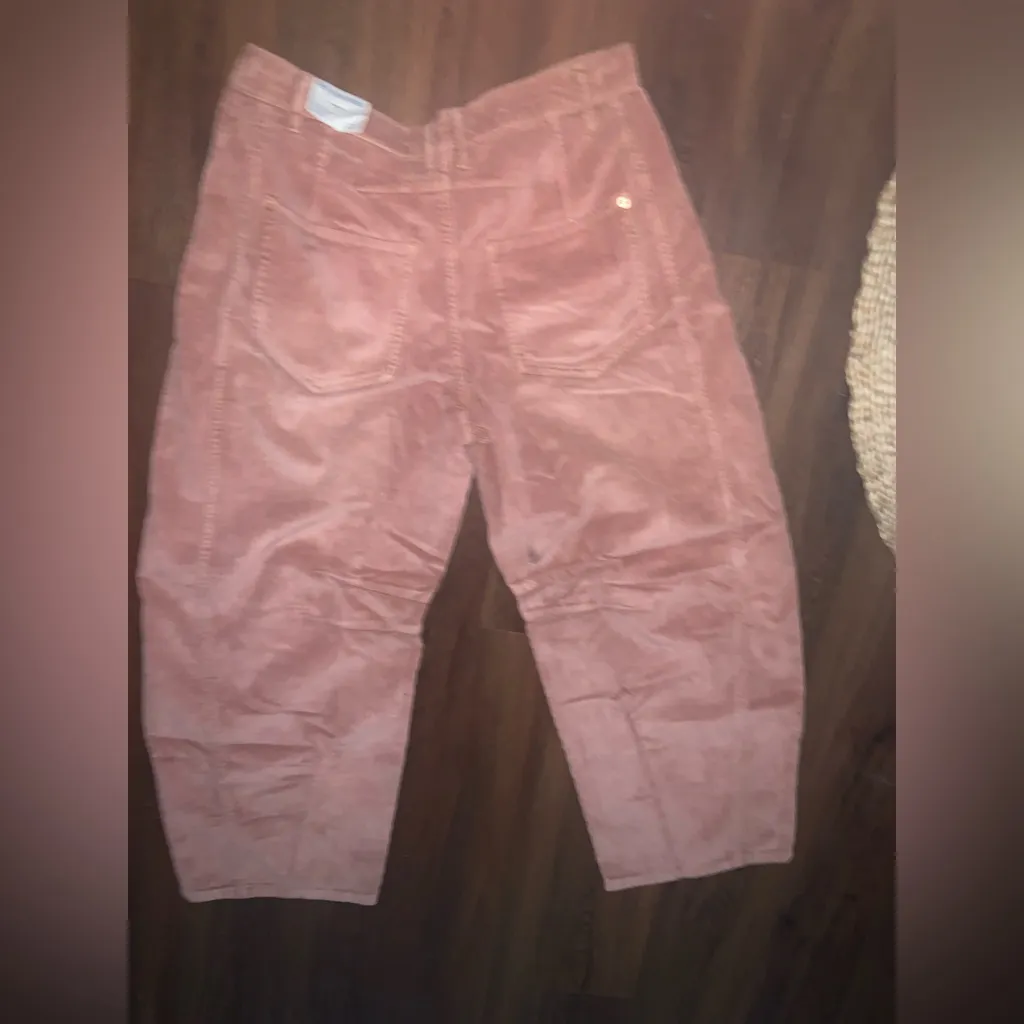 Free People Good Luck Mid-Rise Cord
Barrel Jeans Nwt $128$ 27 casual fall boho - Image 7