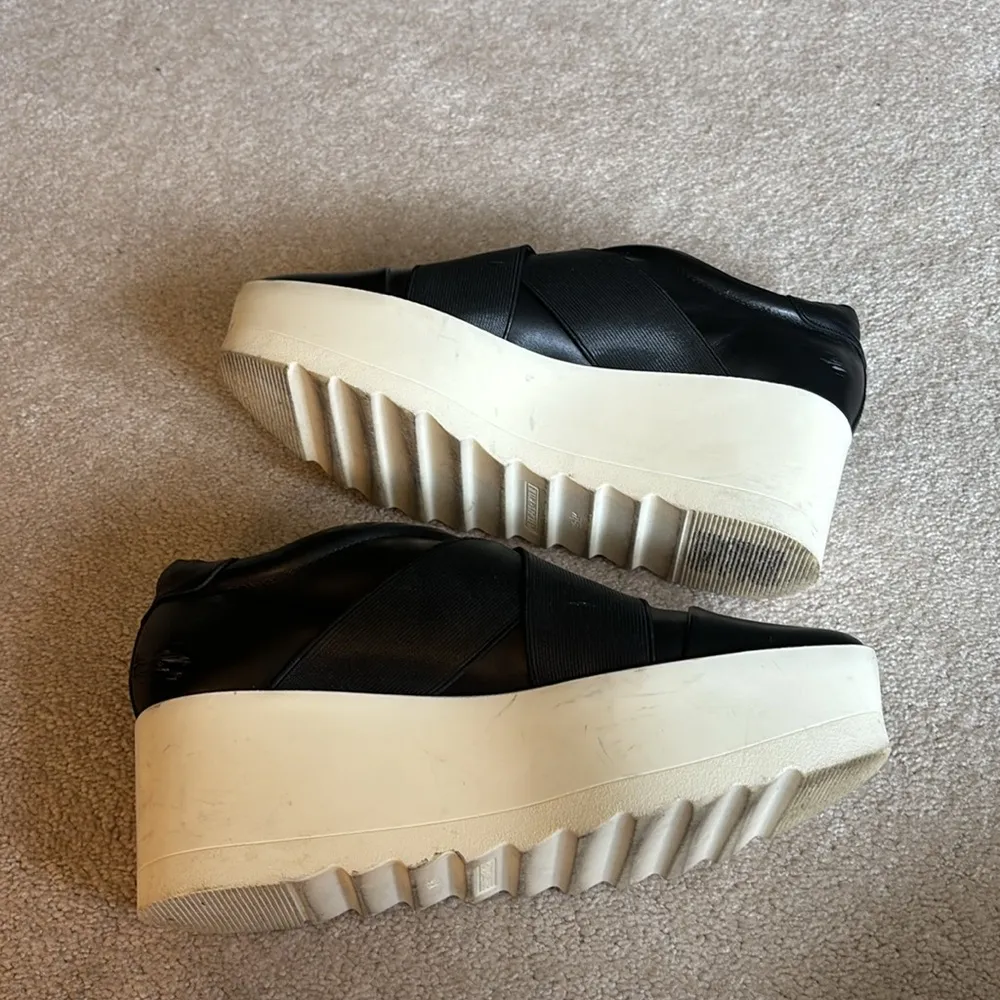 Kendall and Kylie Shoes - Image 7