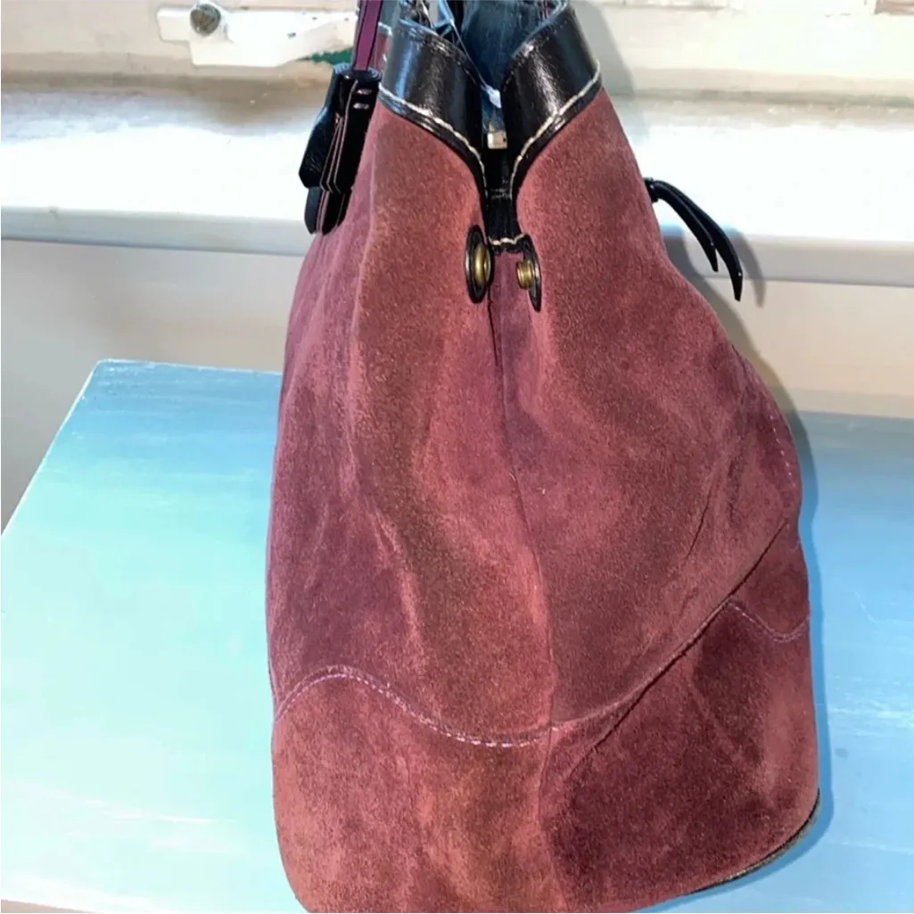 Coach  Burgundy Suede Hampton Shoulder Bag - Image 6