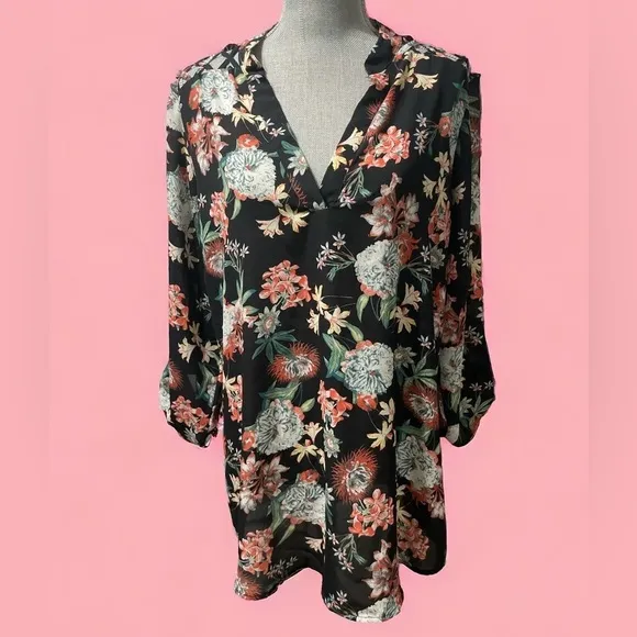 Liberty Love Ladies Size XL Black Multicolor Floral Blouse - Image 2