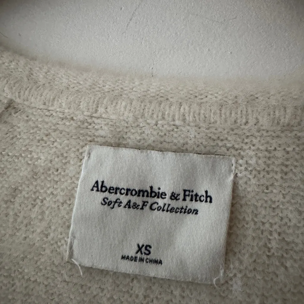 Abercrombie & Fitch Cream Soft A&F Collection Cozy Fuzzy Sweater - Image 4