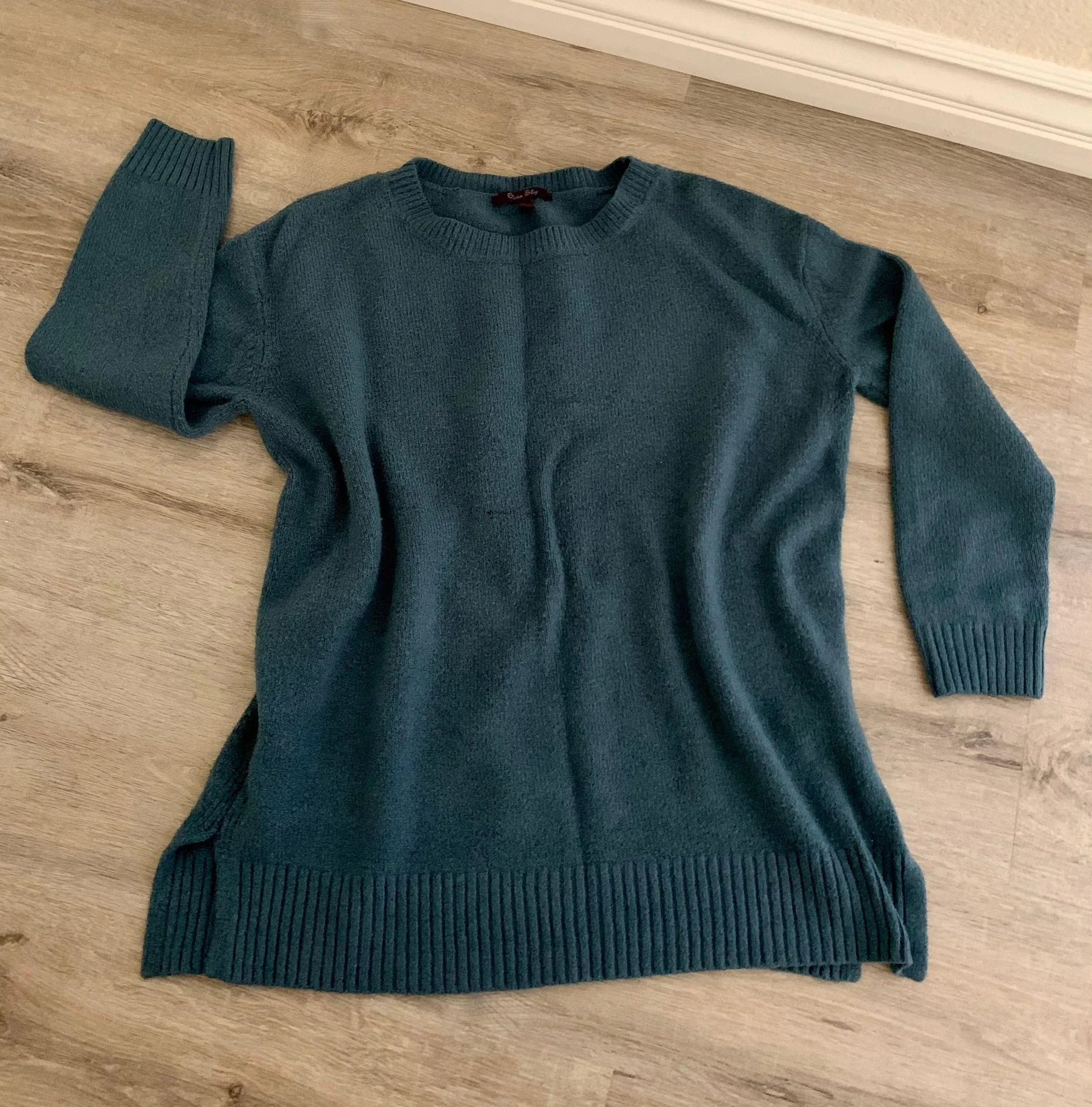 Crew Neck Oversized Sweater S - Image 2