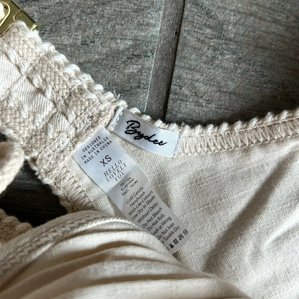 Byclee cream cutout mini dress Size XS - Image 4