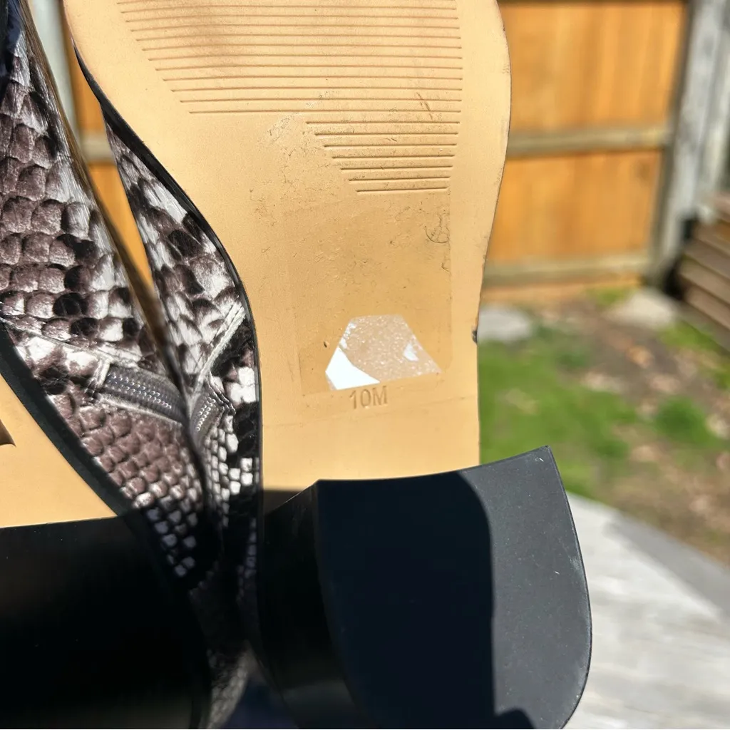 14th & Union Braxten Snake Embossed Block Heel Bootie size 10‎ - Image 10