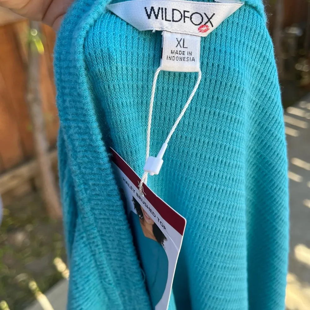 Wildfox Hailey Brushed Top size XL - Image 3