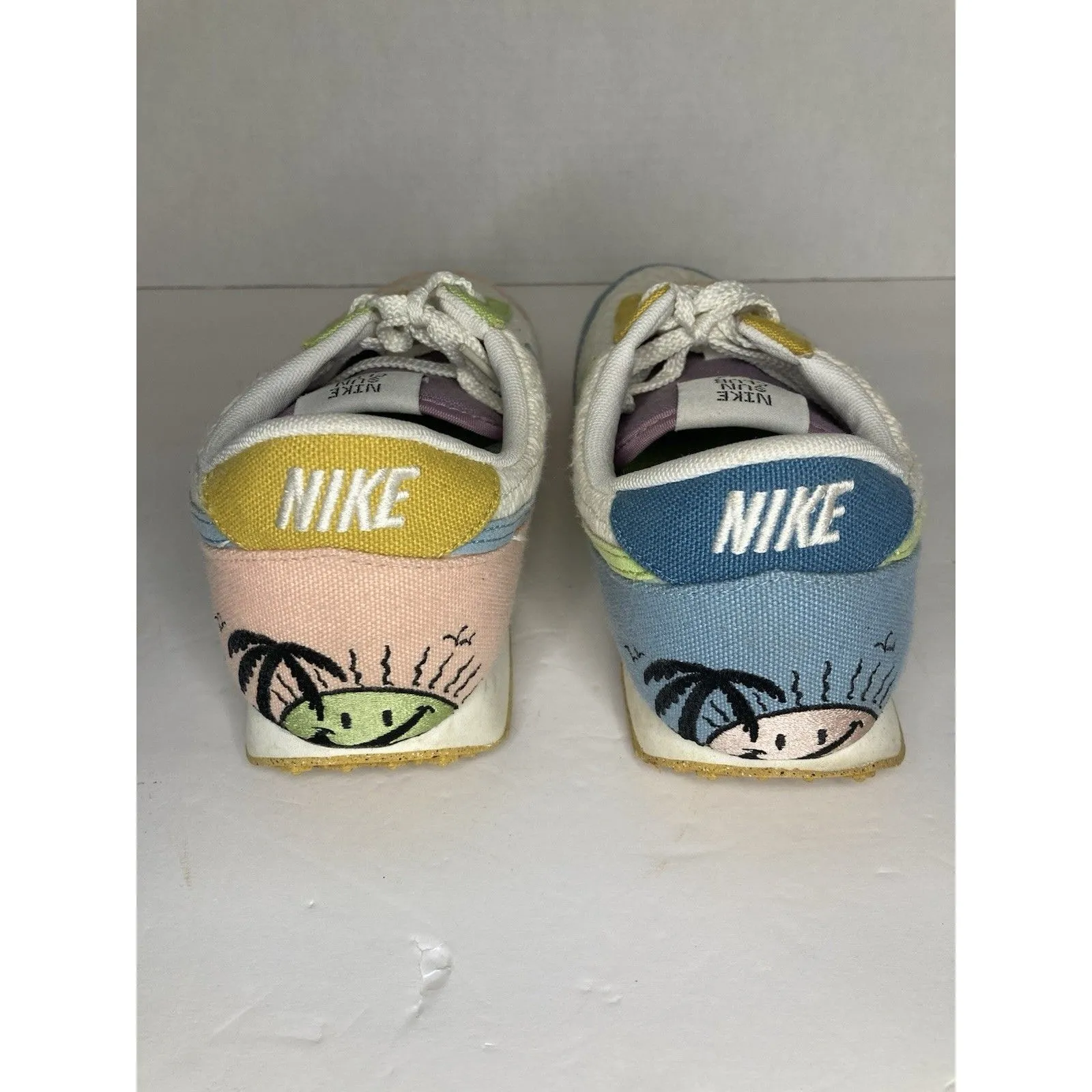 NIKE DAYBREAK SE SUN CLUB Sail DM7605-100 Casual Women’s Sneakers 8.5 Blue Pink - Image 2