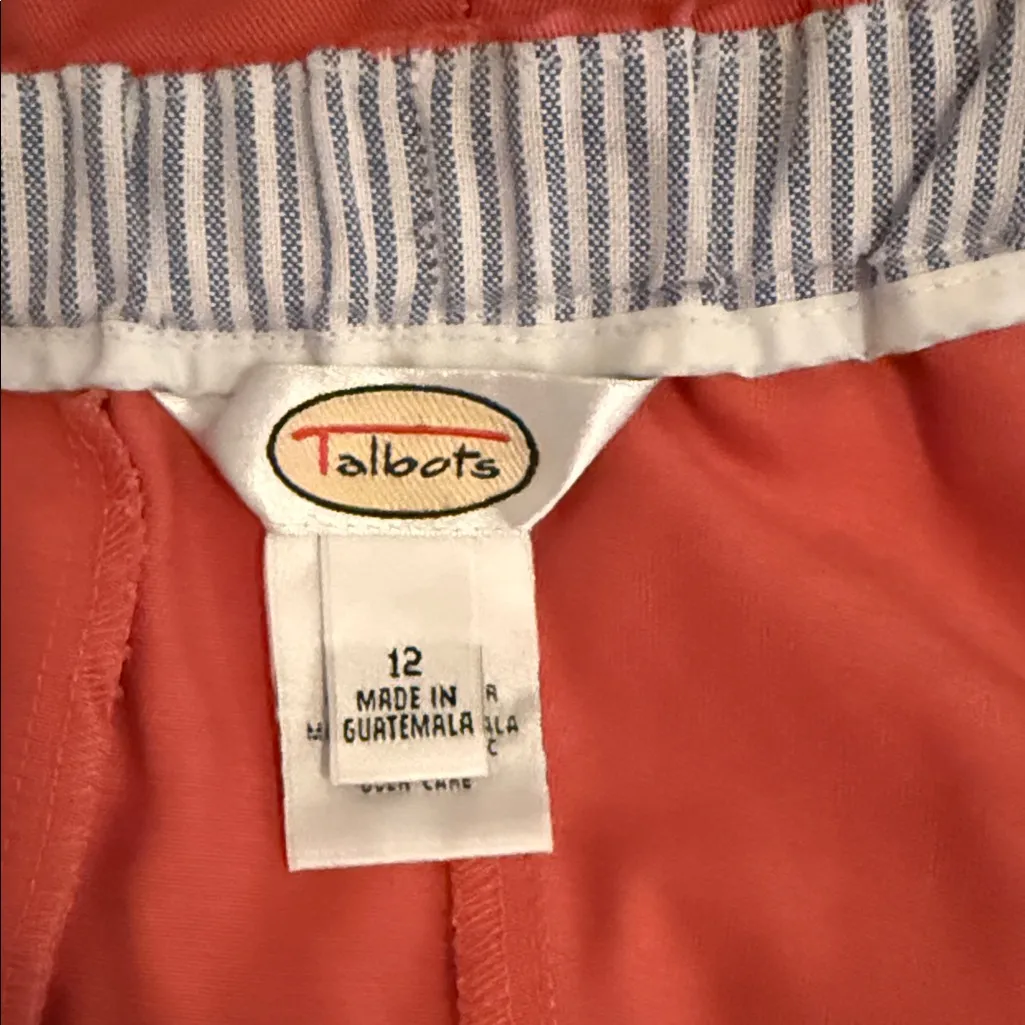 Women's coral Shorts - Image 3