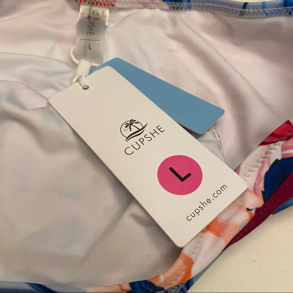 Cupshe Floral  Bikini Bottoms - Image 4