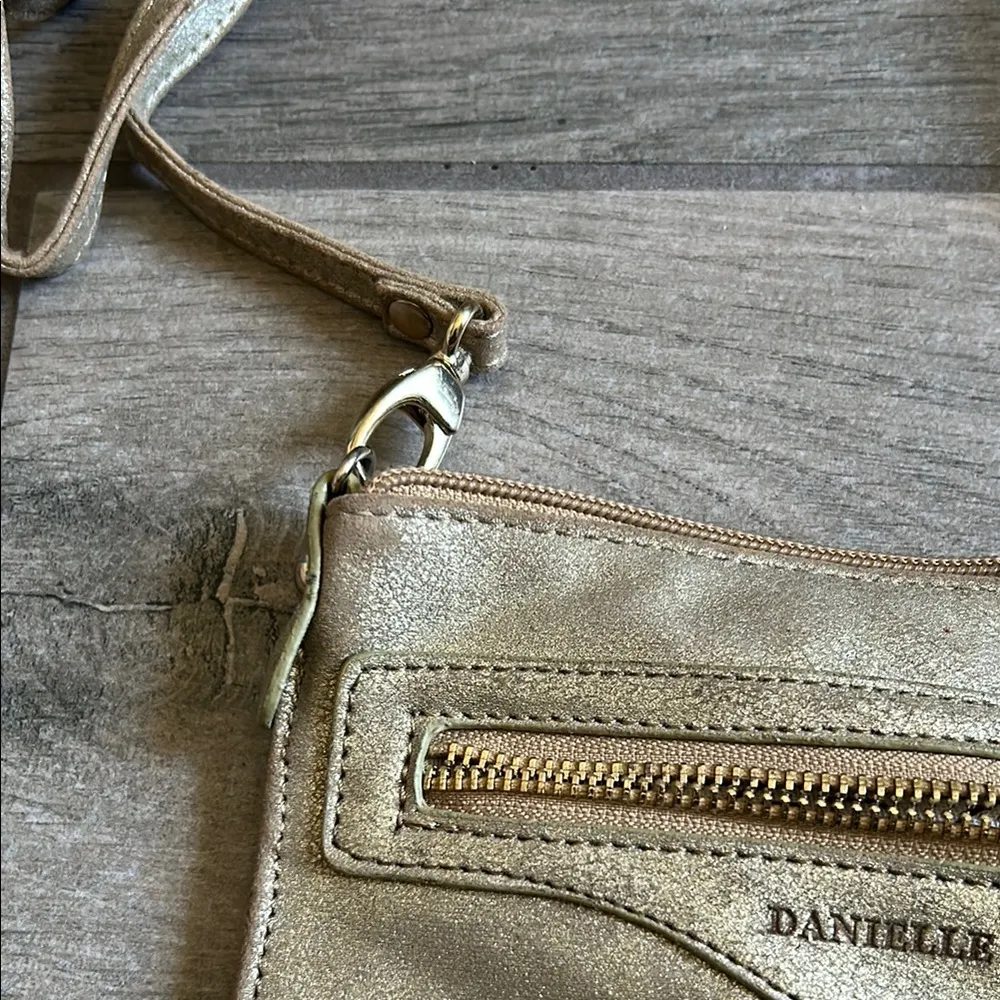 Danielle Nicole Gold Metallic Crossbody Bag - Image 4