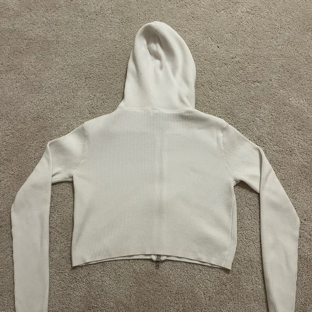 Brandy Melville Cream Zip-Up Sweater - Image 2