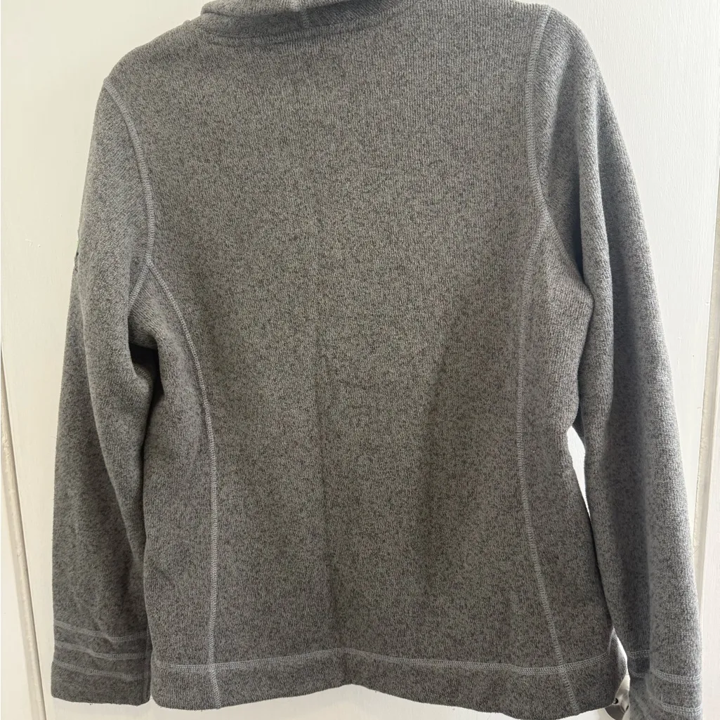 The North Face Gray Fleece Jacket size large 20” from pit to pit - Image 4