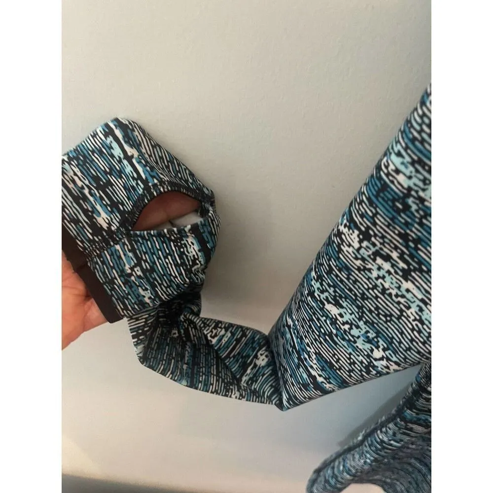 Nike Dri-Fit Women's 1/2 Zip Mock Neck Pullover Multicolor Sweater Size Small - Image 4