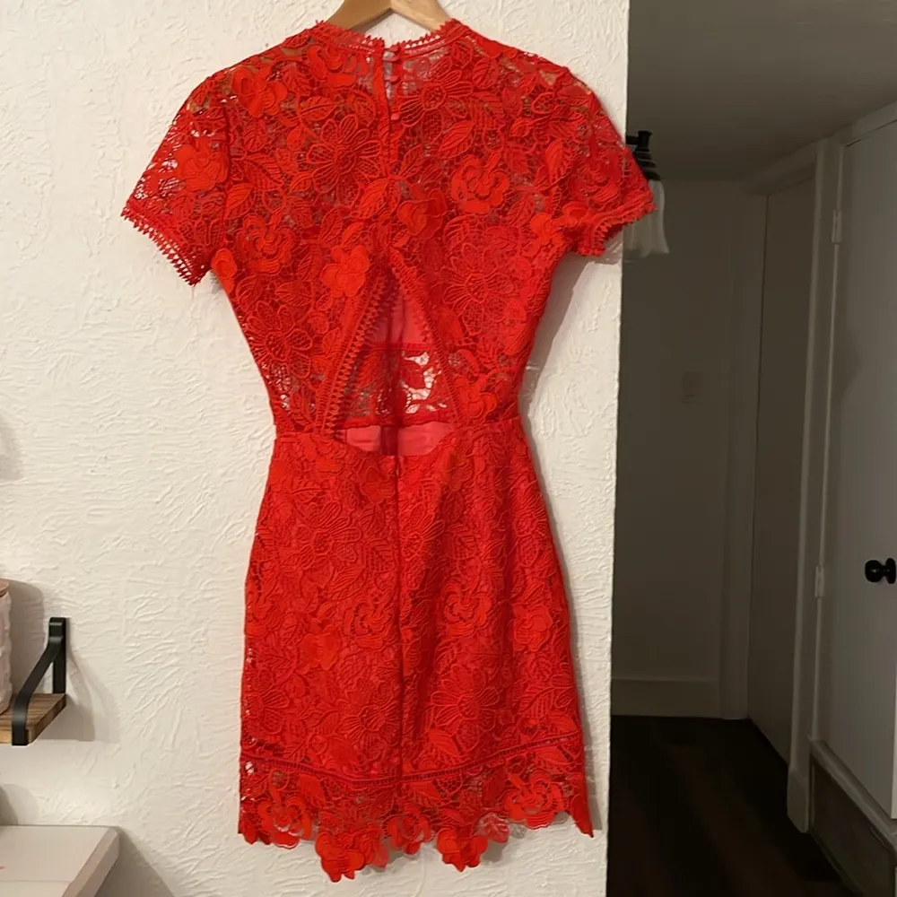 Lovers + Friends Red Lace Sheath Size S - Image 5