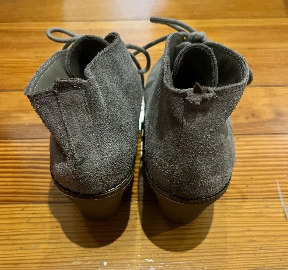 White Mountain Wedges Grey Lambert Booties Lace Up Suede Leather Sz 8.5 GUC - Image 5
