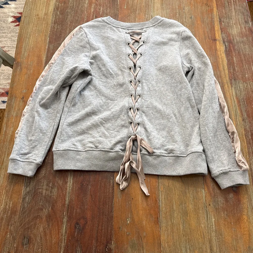 Women's Current Air Gray Sweatshirt with Pink Lace-Up Back, Size Small - Image 10