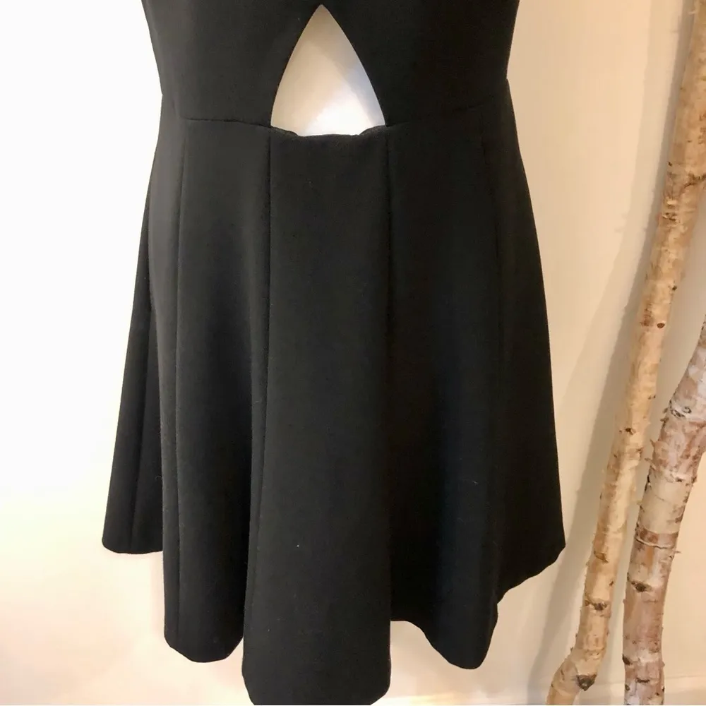 Club Monaco Lily Cut Out Fit & Flare Dress - Image 5