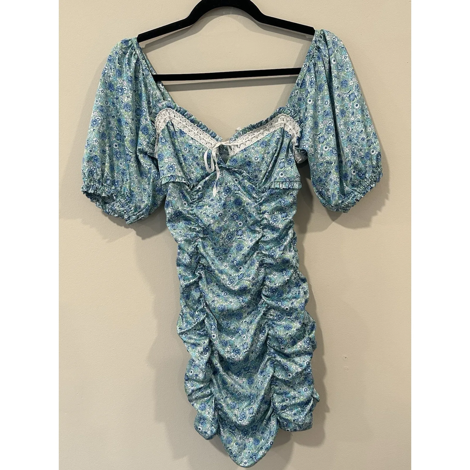 For Love & Lemons Alana Ruched Floral Mini Dress Size Small 2486 - Image 4