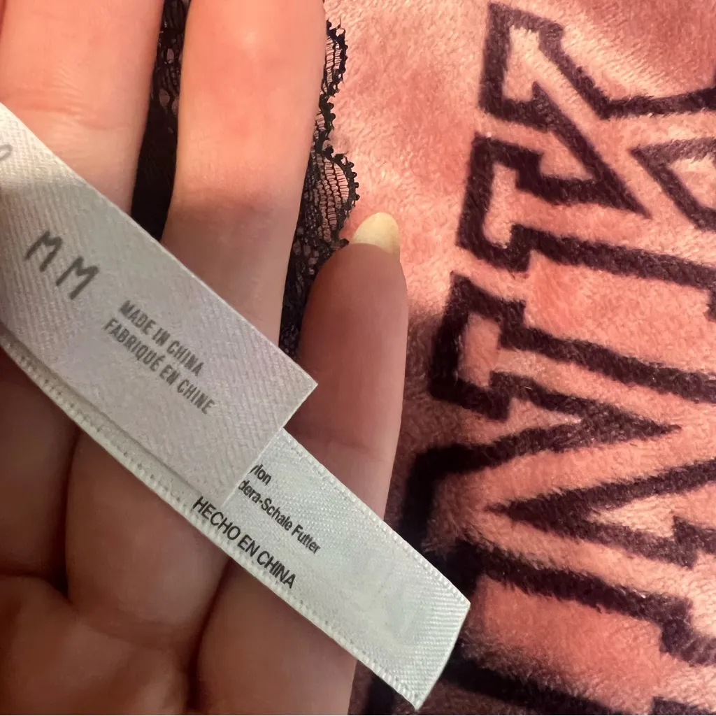 Urban Outfitters Black Lace Bralette - Image 4