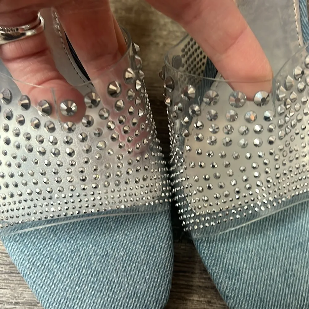 Nine West Silver and Blue Studded Heels Sz 7.5 - Image 5