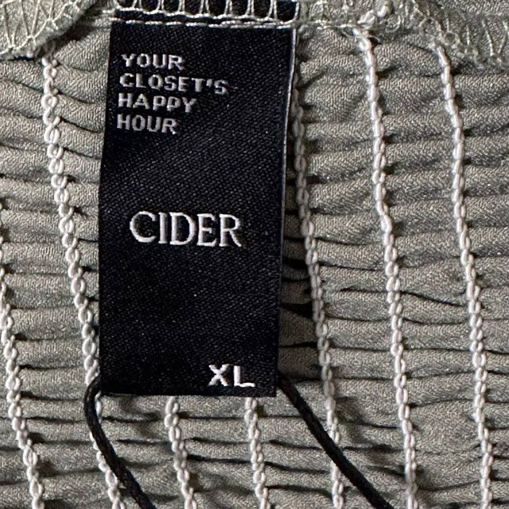 2 - Bandeau Crop Smocked Top Women's Size XL Green & Multi Color‎ NWT - Image 8