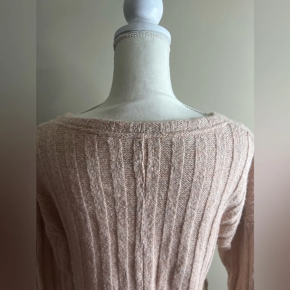 Kut from the kloth sweater size medium - Image 8