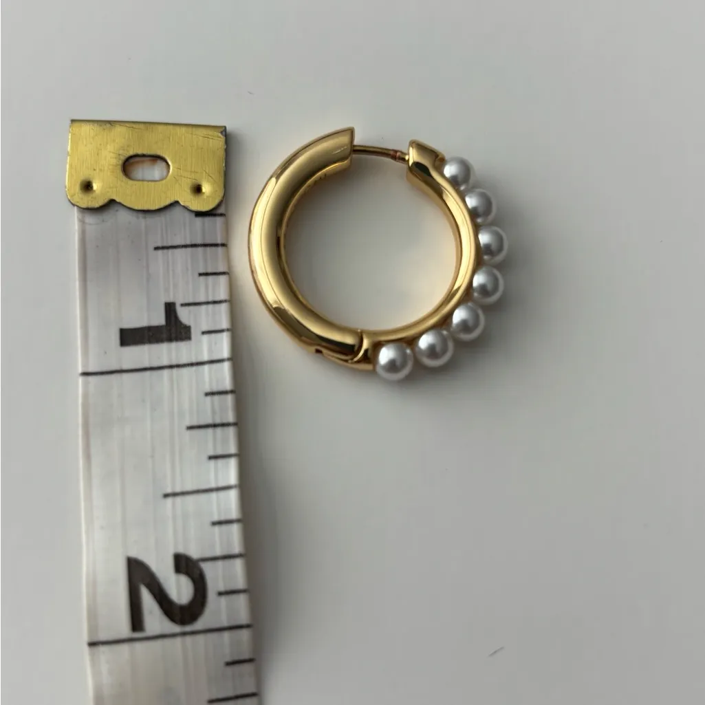 NWOT Lele Sadoughi Gold and Pearl Hoop Earrings - Image 7