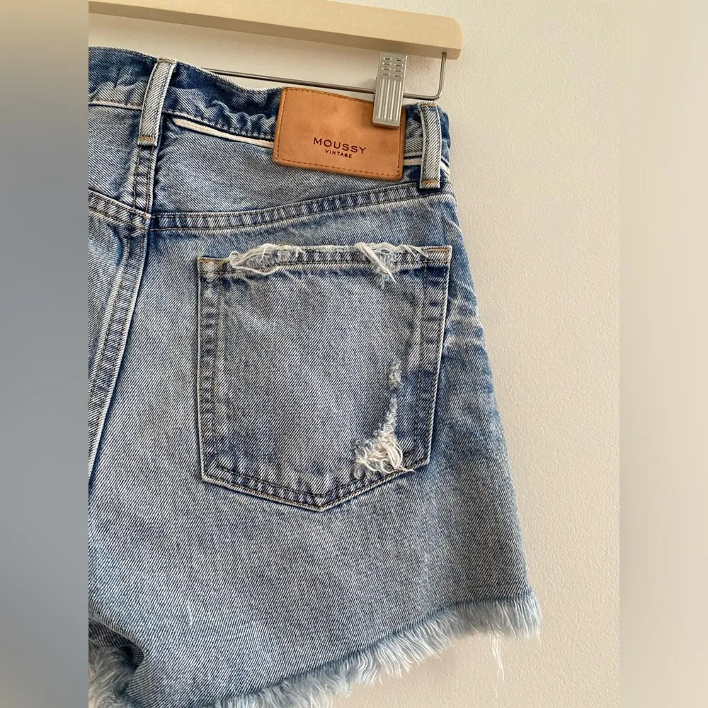 Moussy Vintage Blue Distressed Denim Jean Shorts Size 24 - Image 9