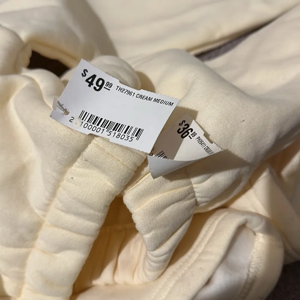 Women’s quarter zip sweatshirt & shorts two piece set NWT M top … - Image 5