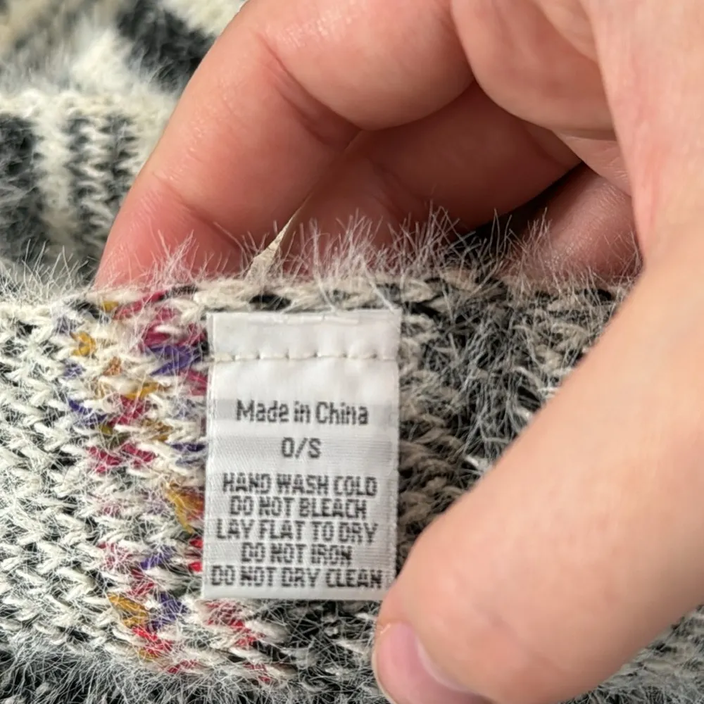 Anthropologie Akemi + Kin Tallulah eyelash knit plush Aztec print poncho - Image 10