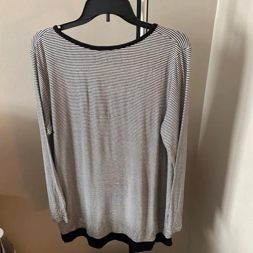 Ellen Tracy Top - Image 2