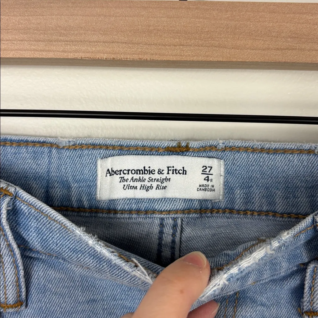 Abercrombie The Ankle Straight Jeans Womens Size 4 or 27 High Rise Blue Denim - Image 4