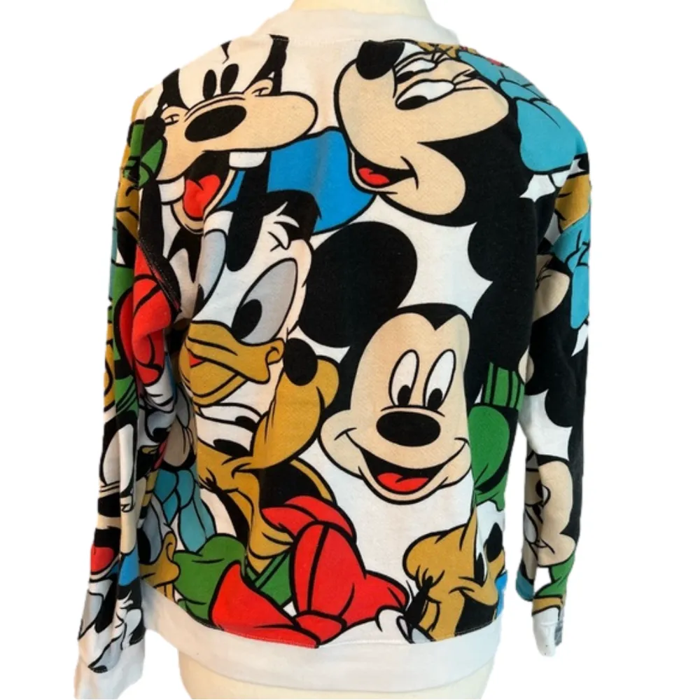 Disney characters sweatshirt Mickey Donald Goofy Size S EUC - Image 5