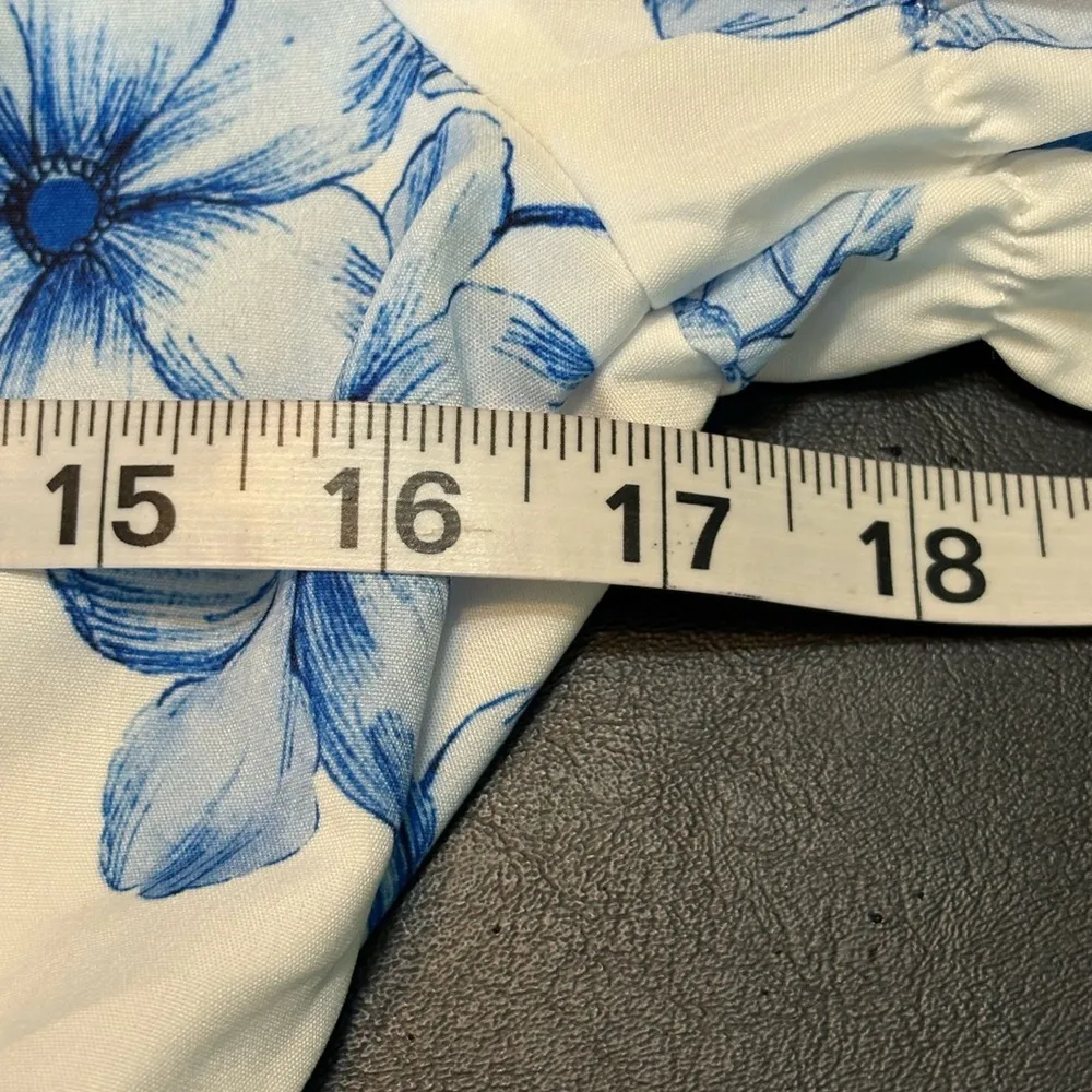 SHEIN Blue and White Asymmetrical Ruffled Romper - Image 10