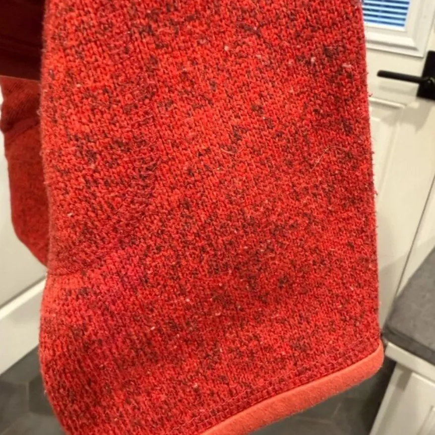 Patagonia Red Fleece Women’s Jacket Size Large - Image 9