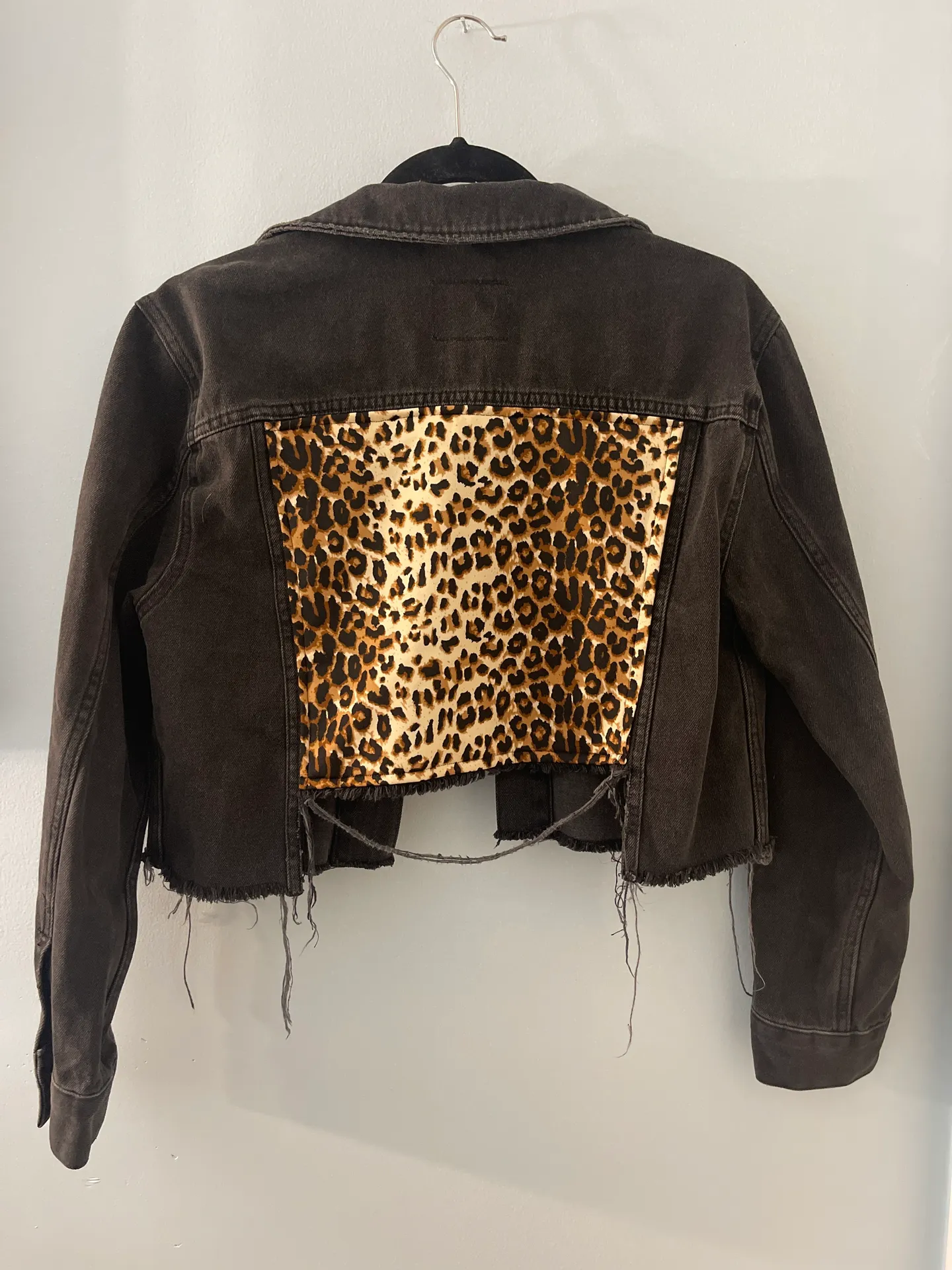 H&M Black Cropped Jean Jacket - Image 2