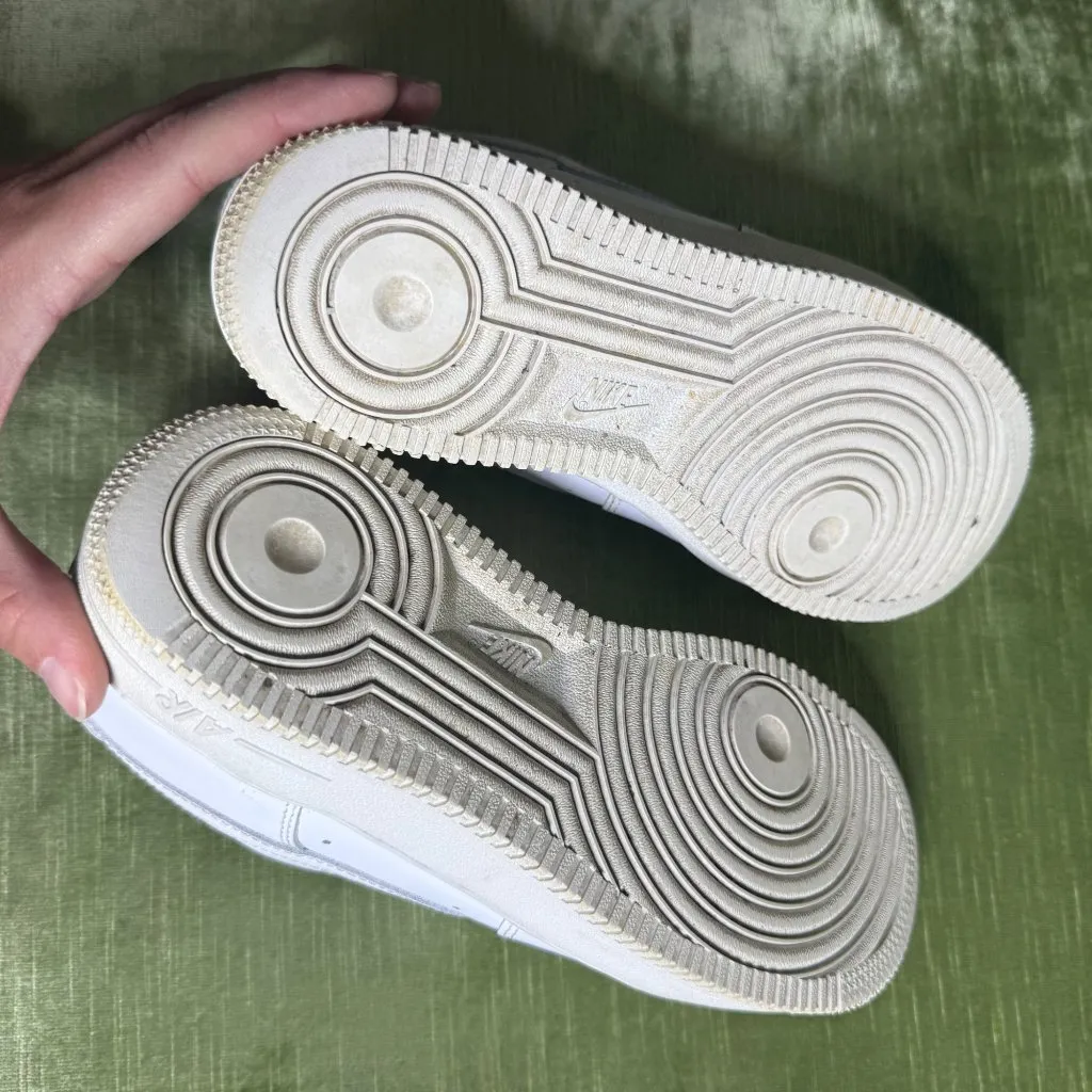 Nike Air Force 1 Low White Leather Sneakers Womens Size 8 - Image 7