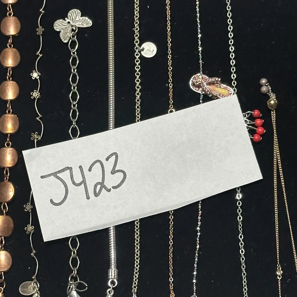 J423 Bulk Bundle of 9 Chain Bracelets & Anklets Gold - Image 3