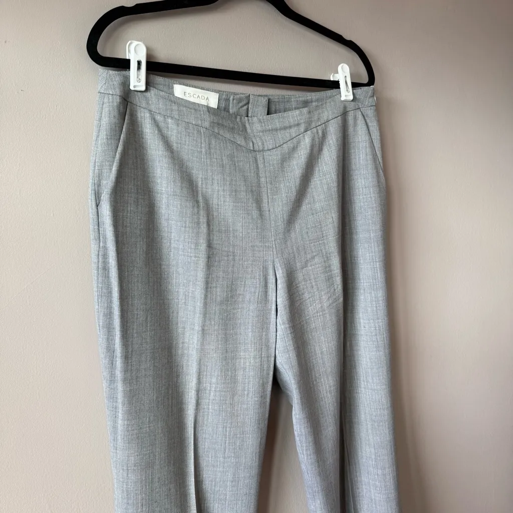 Escada Women’s Light Grey Wool Side ZipTrousers Size‎ 42 Gray - Image 4