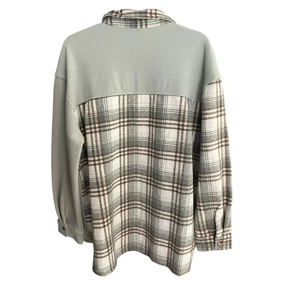 Allie Rose women's L pocketed collard long sleeve shacket NWT - Image 2