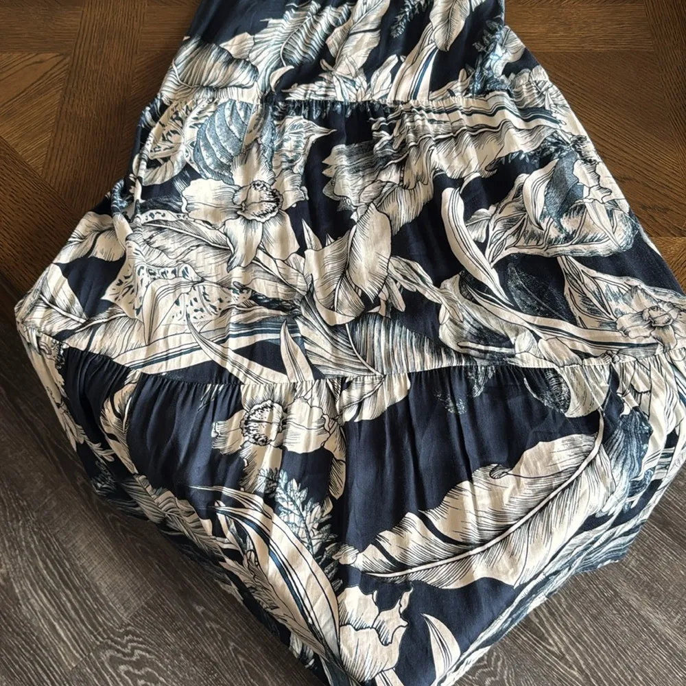 MAAJI  Juliette Calla Lily Tiered Plunge Neck Cover-Up Dress, Size Large, $155 - Image 11