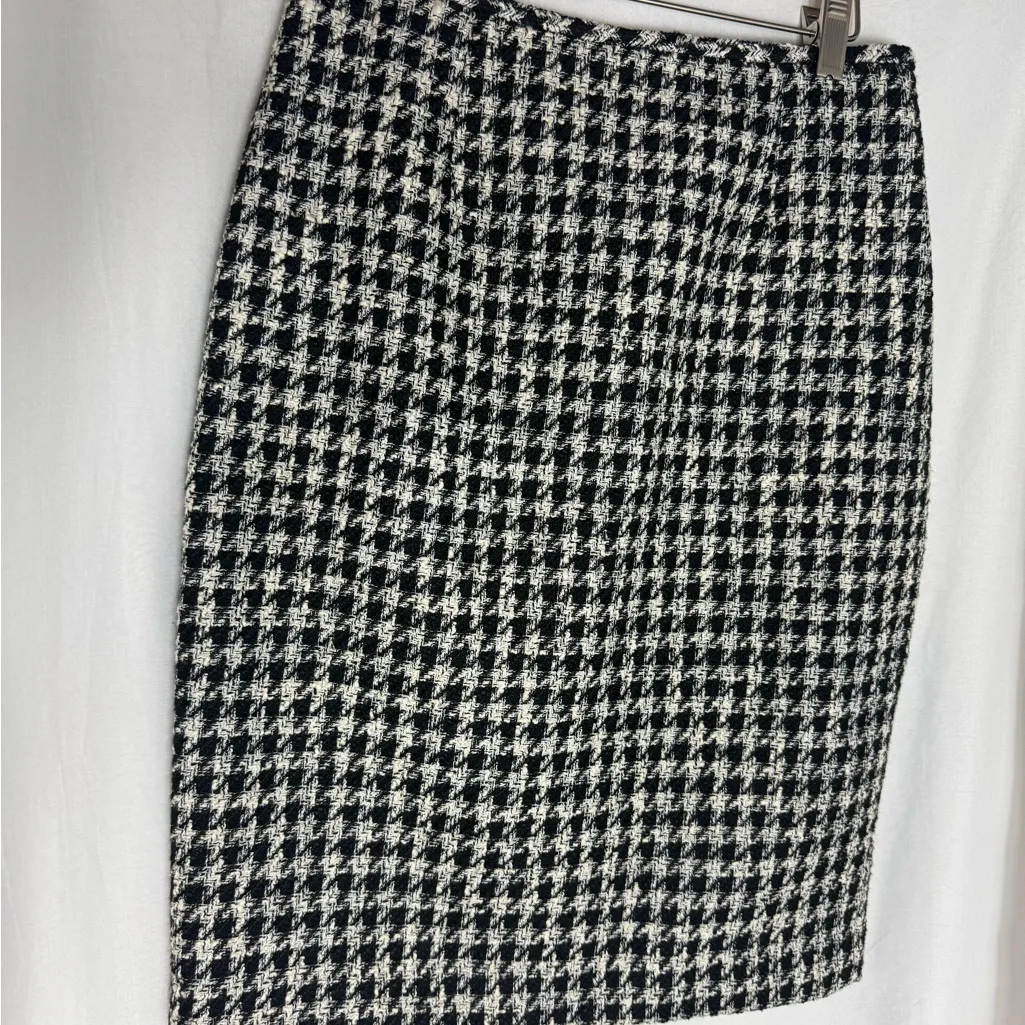 Calvin Klein Women's Black White Tweed Lined Above Knee Mini Skirt Size 4 - Image 3