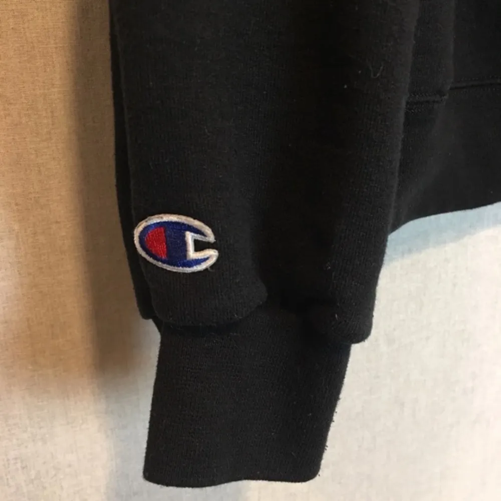 Black Stanford Crewneck - Image 3