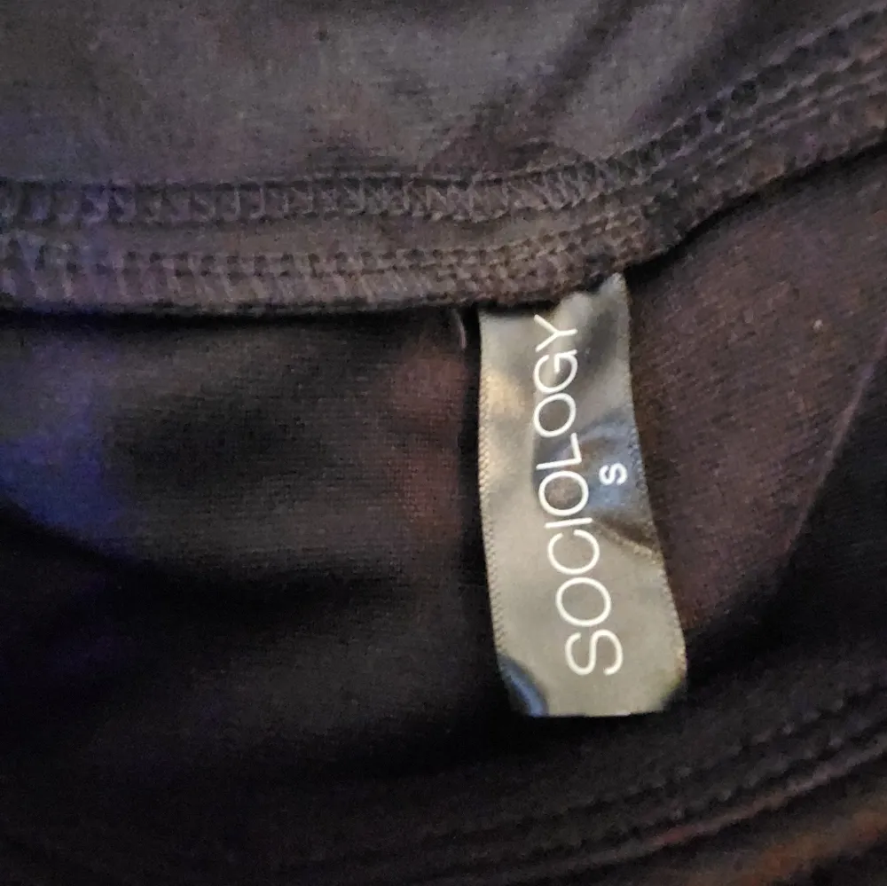 NWT Women’s Sociology Fit - Image 3