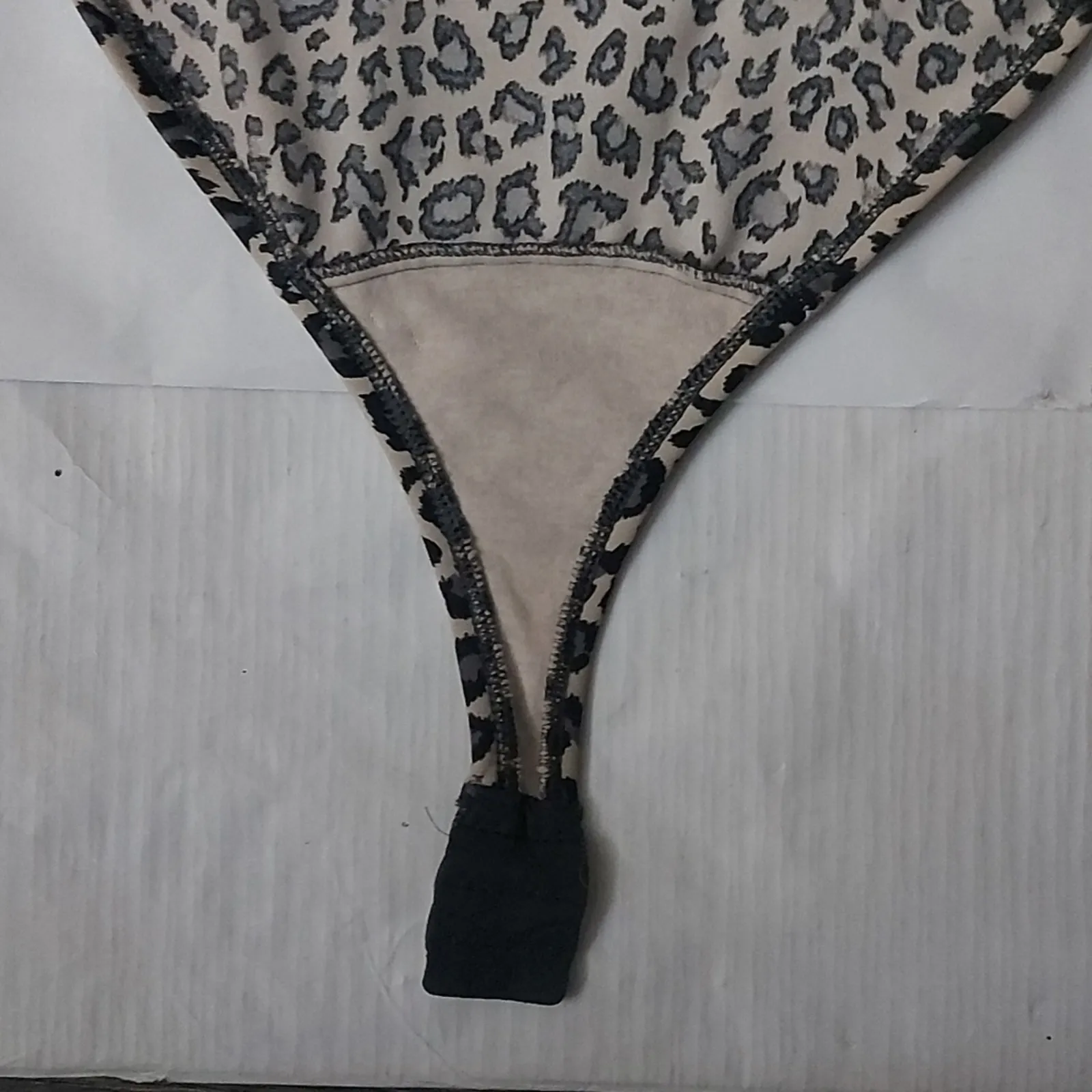 BodySlimmers by Nancy Ganz Leopard Shapewear No Size Animal Print Dopamine Print Black Size M - Image 7