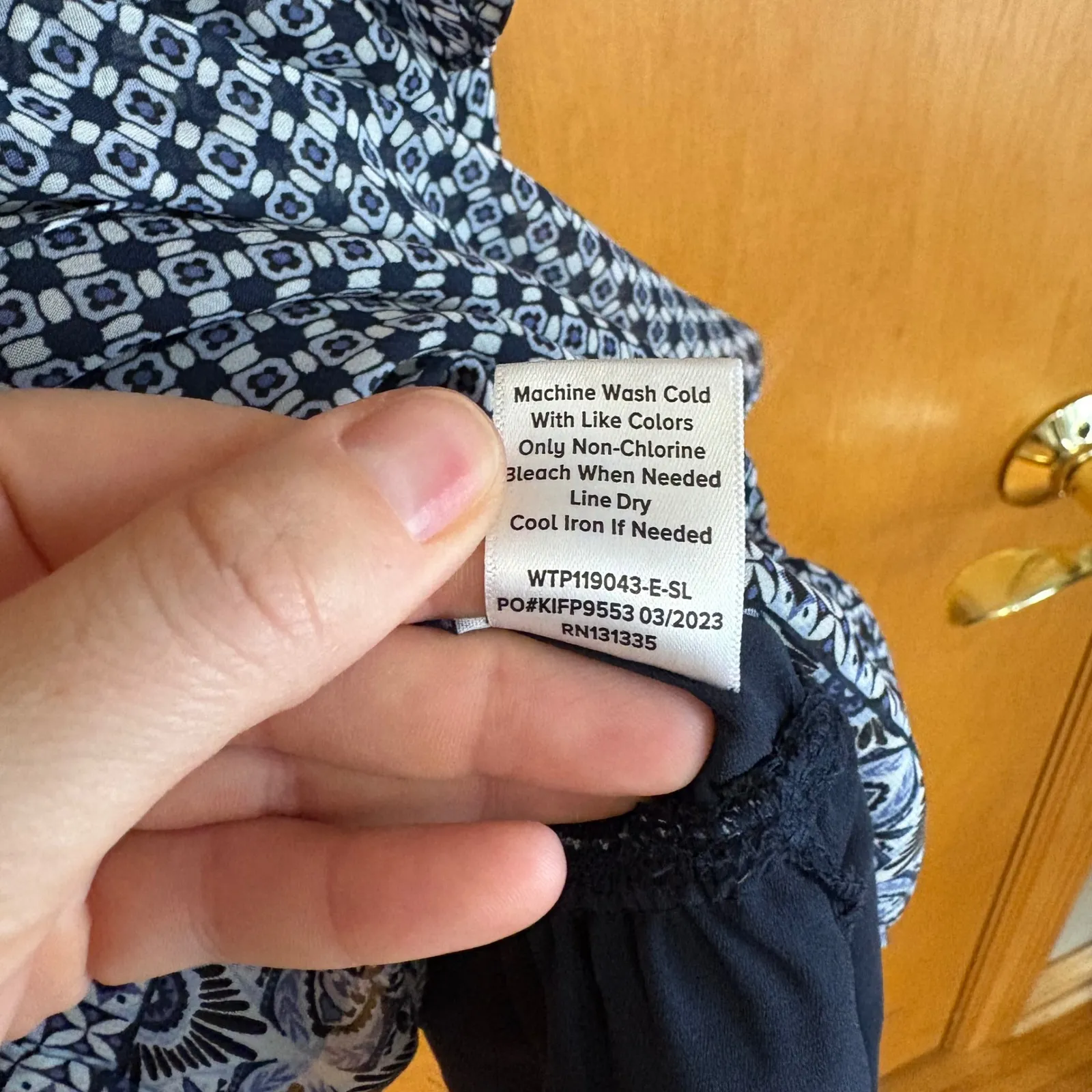 evereve Womens Size XL navy‎ White Geometric Ruffle Wrap Babydoll Top - Image 5