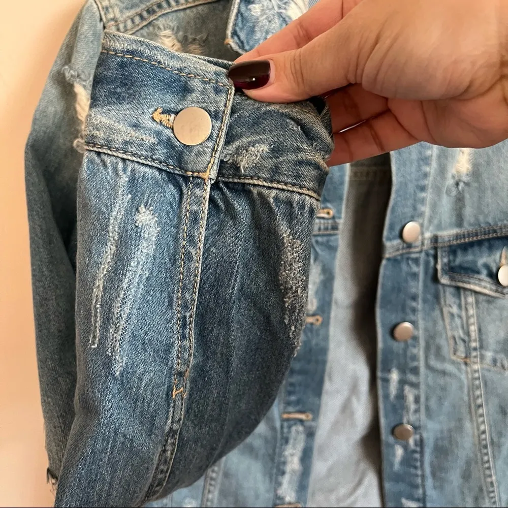 Super Distressed Soft Denim Trucker Jacket - Image 6